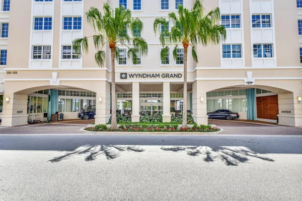 $390,000 | 1605 Highway 1, Unit 108M2, Jupiter, FL 33477