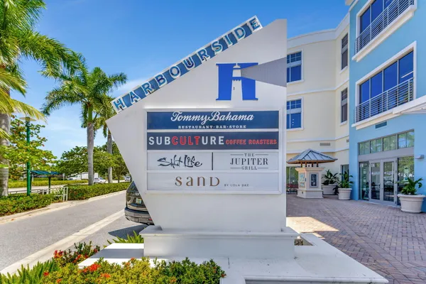$390,000 | 1605 Highway 1, Unit 108M2, Jupiter, FL 33477
