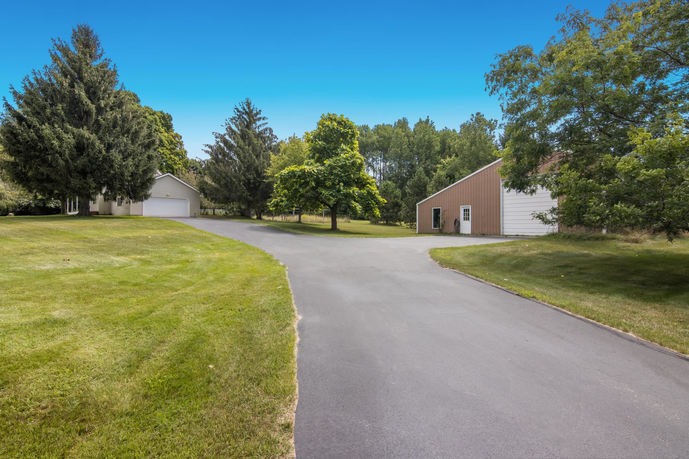 4792 White Road Williamsburg, MI 49690 - Photo 33 of 38