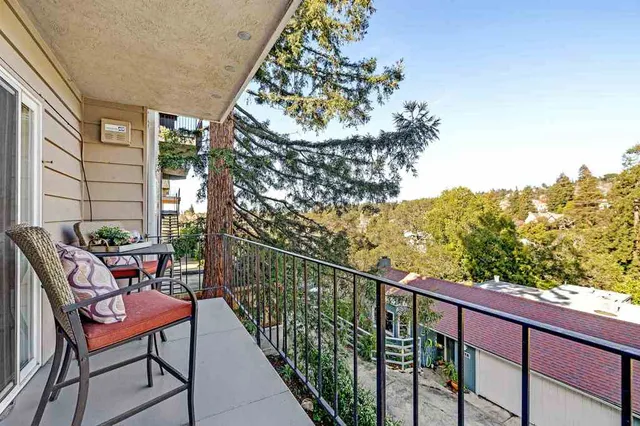 $750,000 | 1120-1120 Hollywood Avenue, Unit 1, Oakland, CA 94602