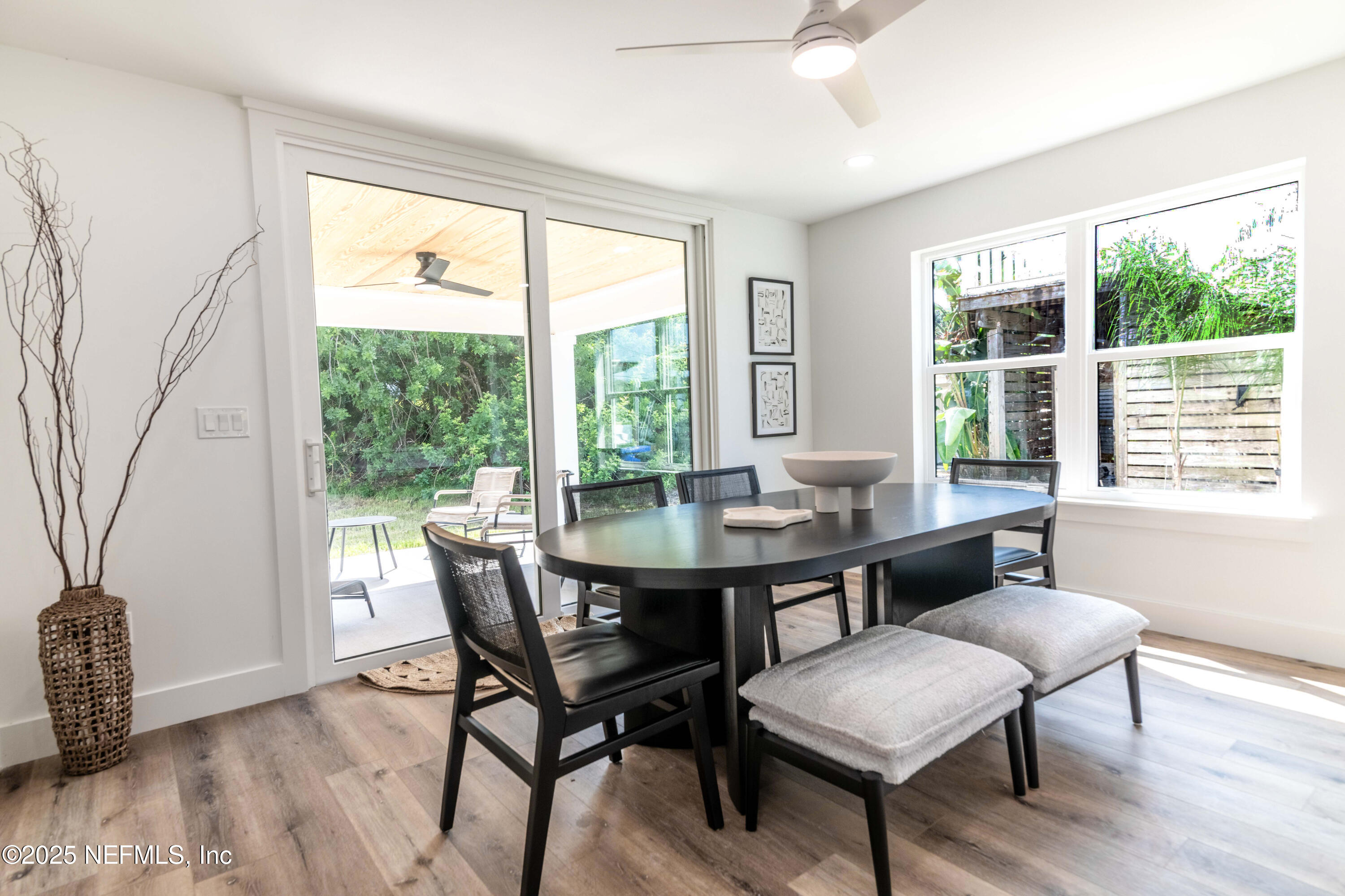 5068 A1A South St. Augustine, FL 32080 - Photo 18 of 34 Main Floor Kitchenette