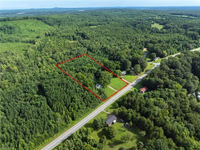 $199,900 | 5261 Highway 135, Stoneville, NC 27048