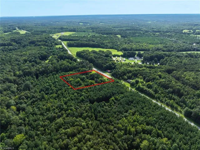 $199,900 | 5261 Highway 135, Stoneville, NC 27048