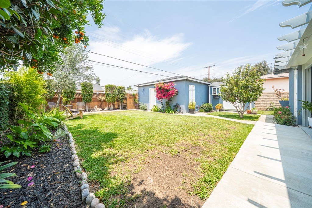 6937 Broadway Whittier, CA 90606 - Photo 23 of 27 a view of an house with backyard and garden
