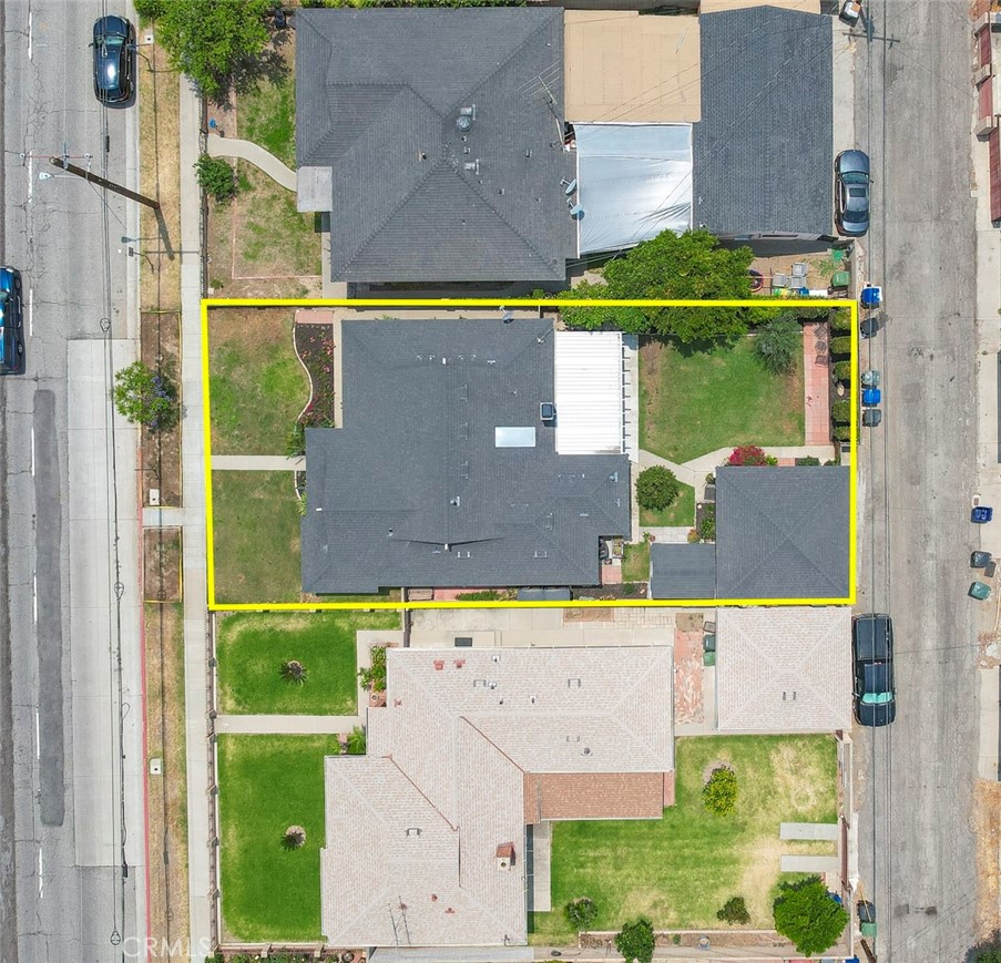 6937 Broadway Whittier, CA 90606 - Photo 26 of 27 an aerial view of houses with yard