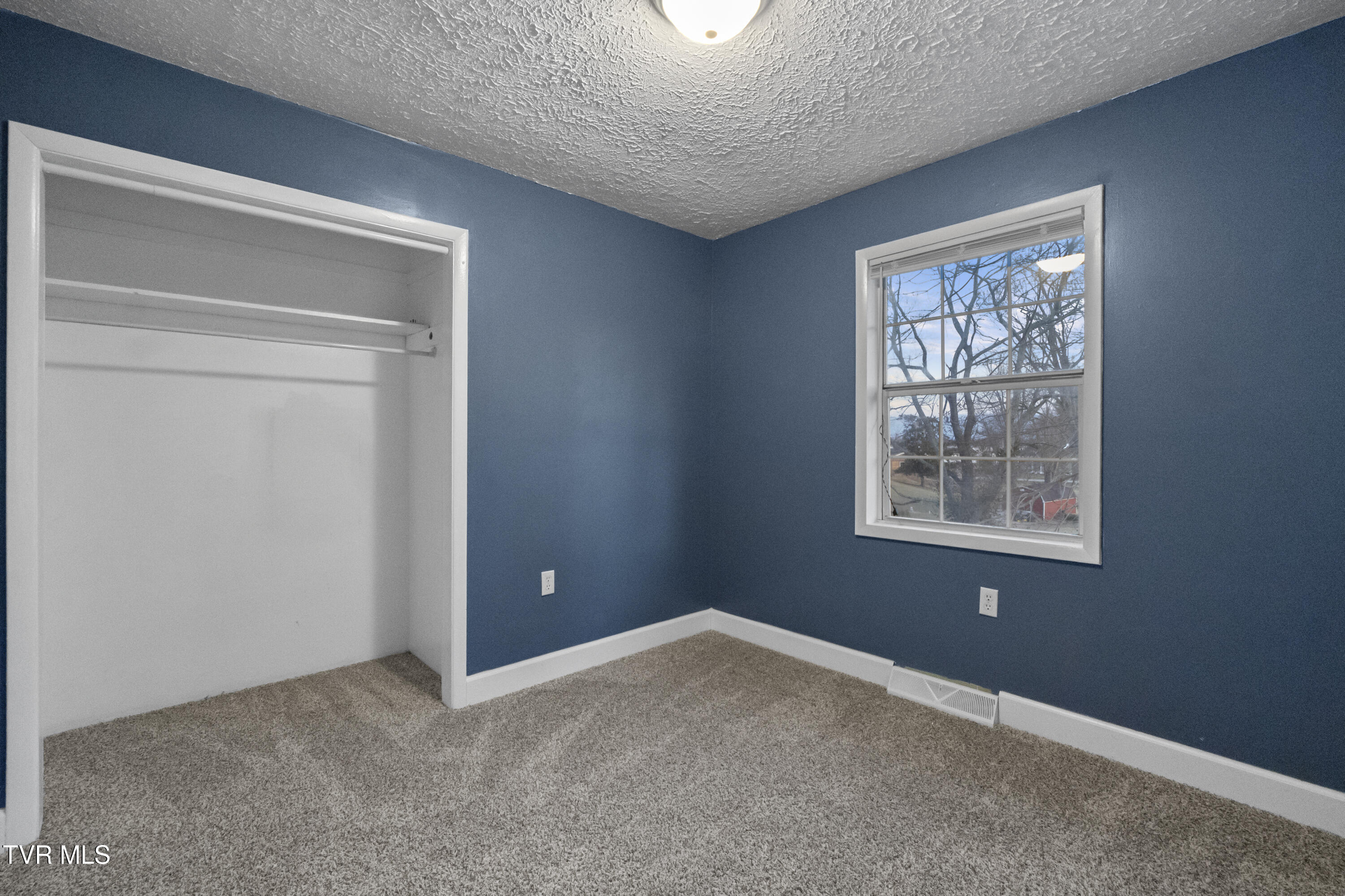 1002 Kiser Boulevard Greeneville, TN 37745 - Photo 20 of 50 DSC00167