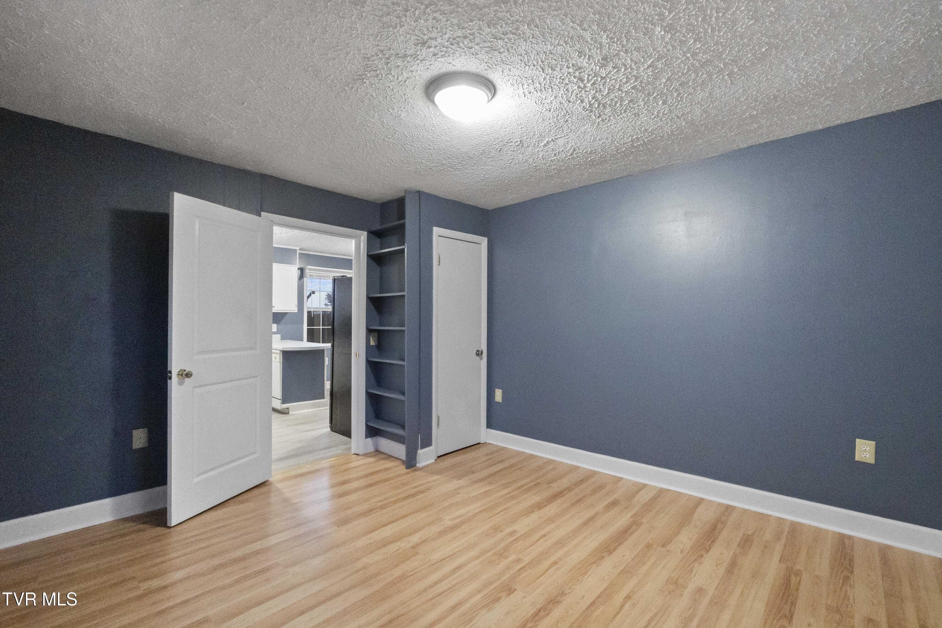 1002 Kiser Boulevard Greeneville, TN 37745 - Photo 31 of 50 DSC00245
