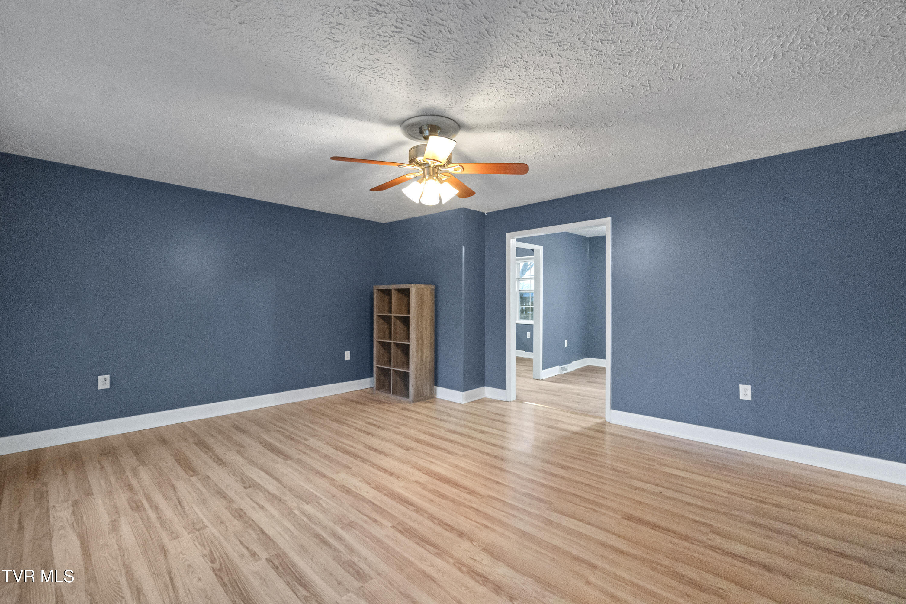 1002 Kiser Boulevard Greeneville, TN 37745 - Photo 6 of 50 DSC00203