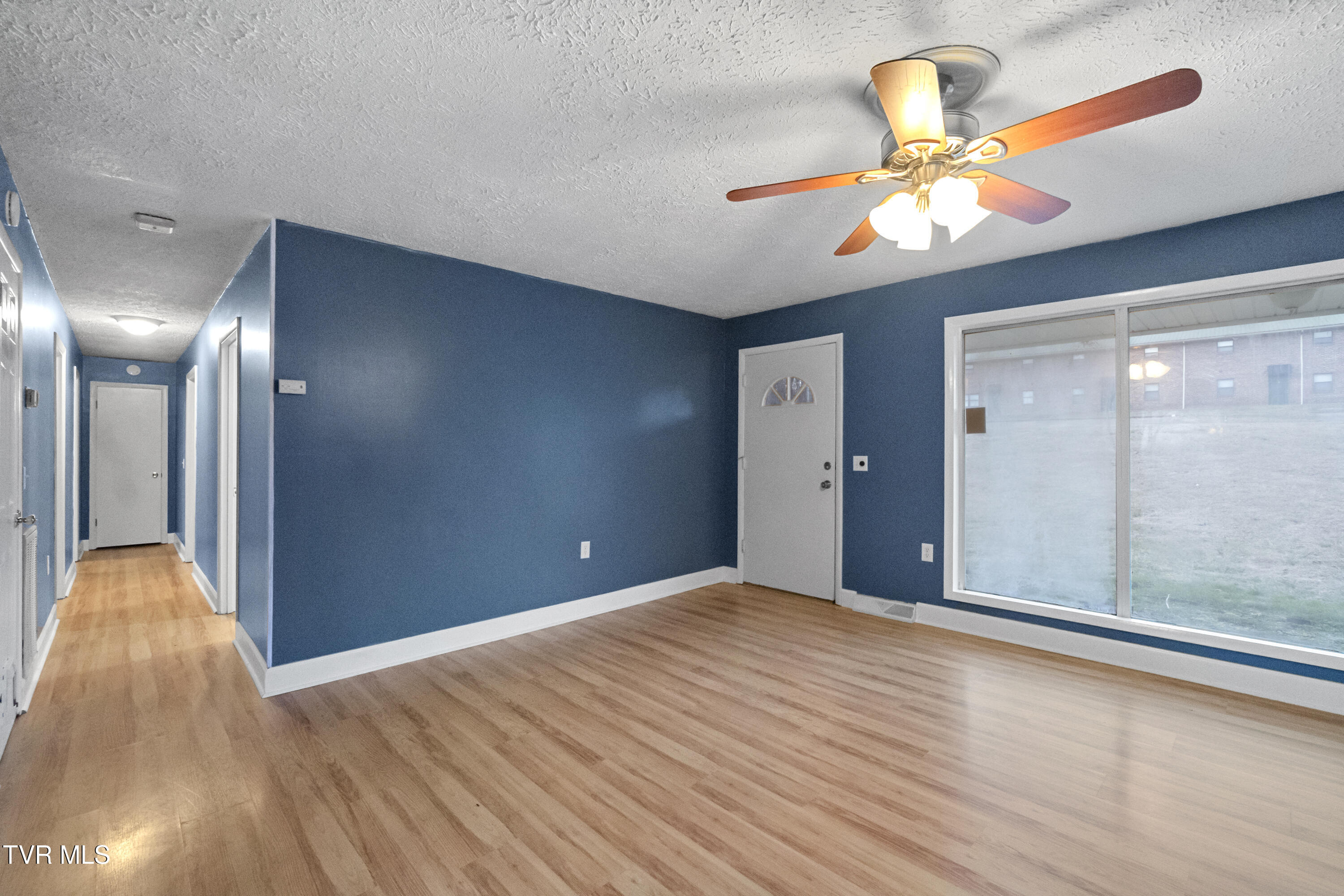 1002 Kiser Boulevard Greeneville, TN 37745 - Photo 7 of 50 DSC00206