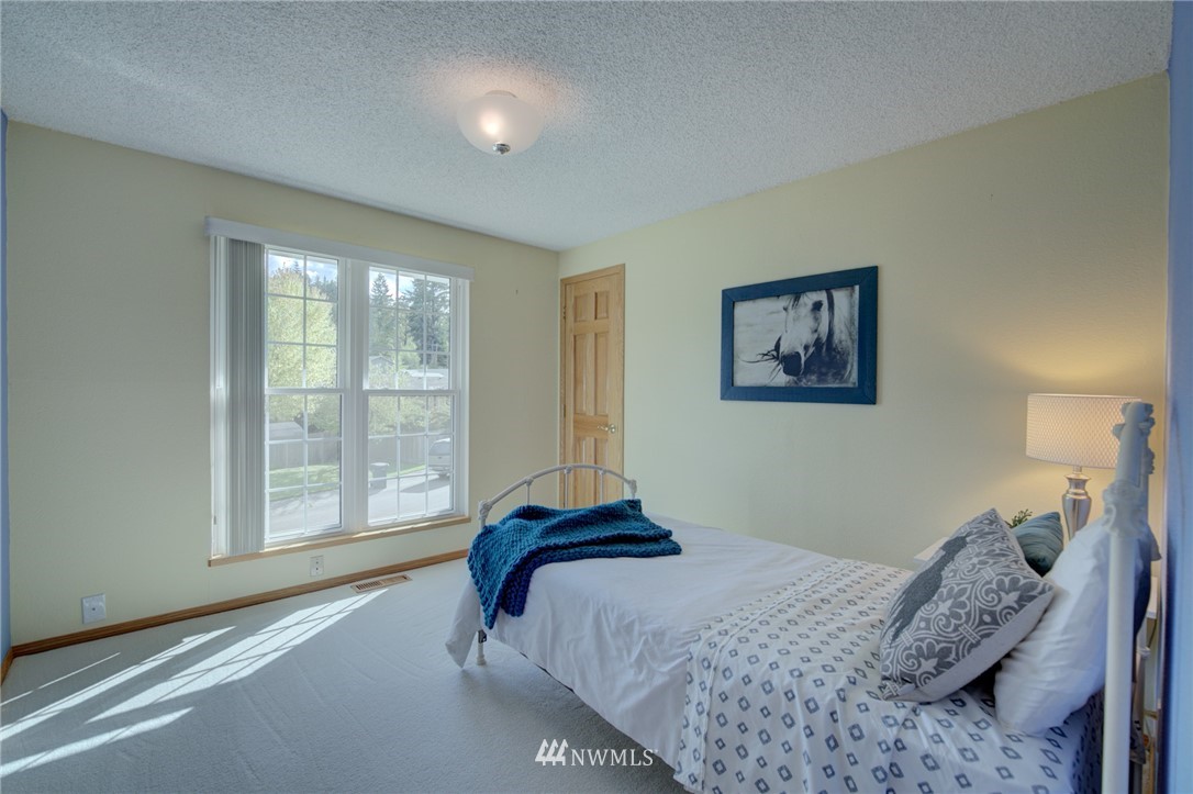 16301 134th Avenue Southeast Renton, WA 98058 - Photo 22 of 36 Gallery Image 22