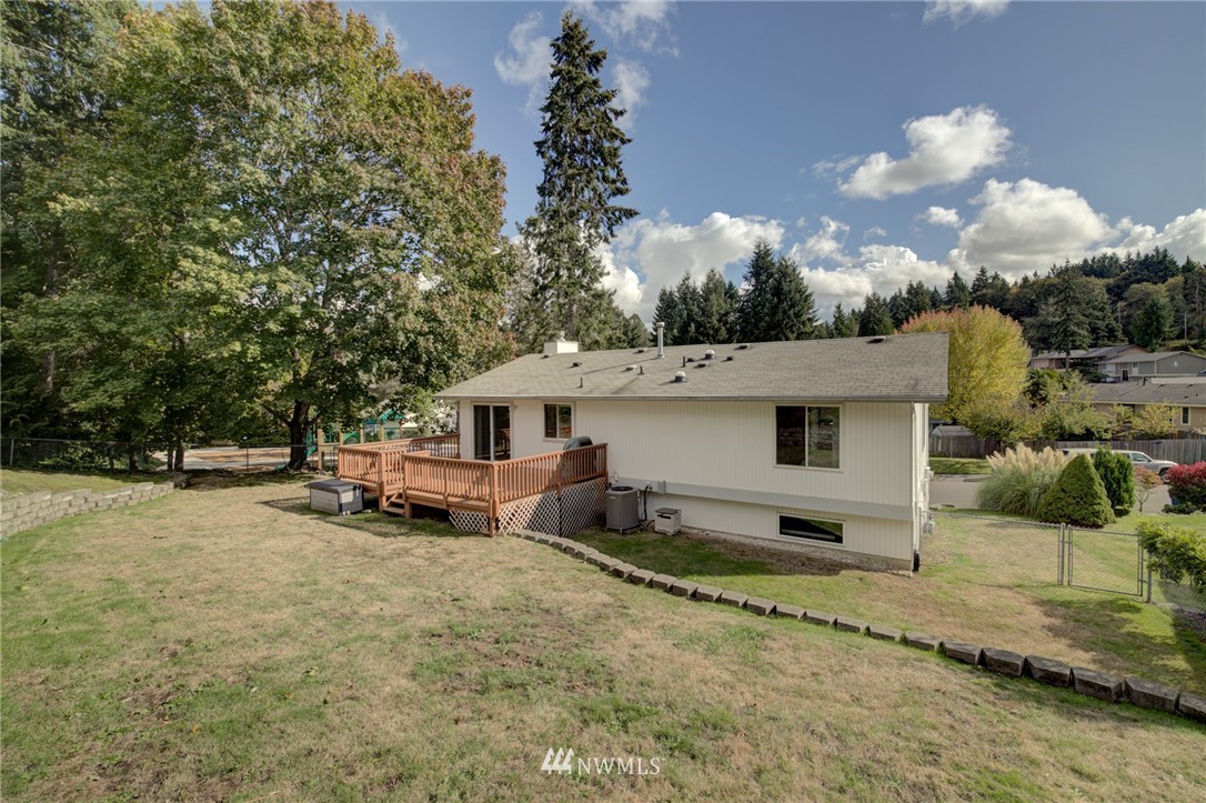 16301 134th Avenue Southeast Renton, WA 98058 - Photo 34 of 36 Gallery Image 34