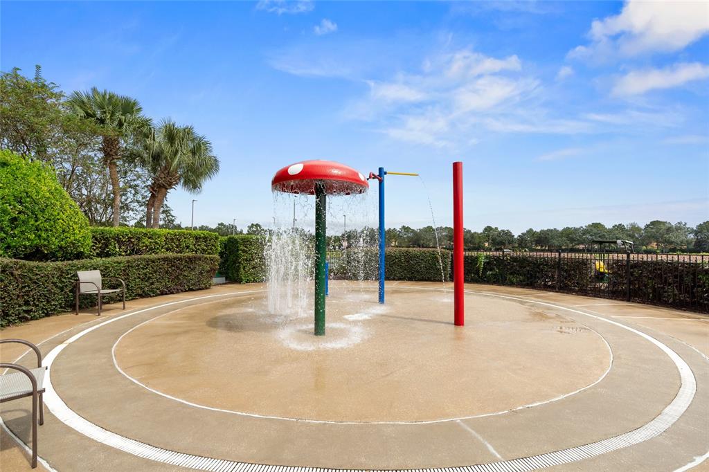 4683 Southwest 40th Place Ocala, FL 34474 - Photo 31 of 43 a swimming pool with an outdoor seating