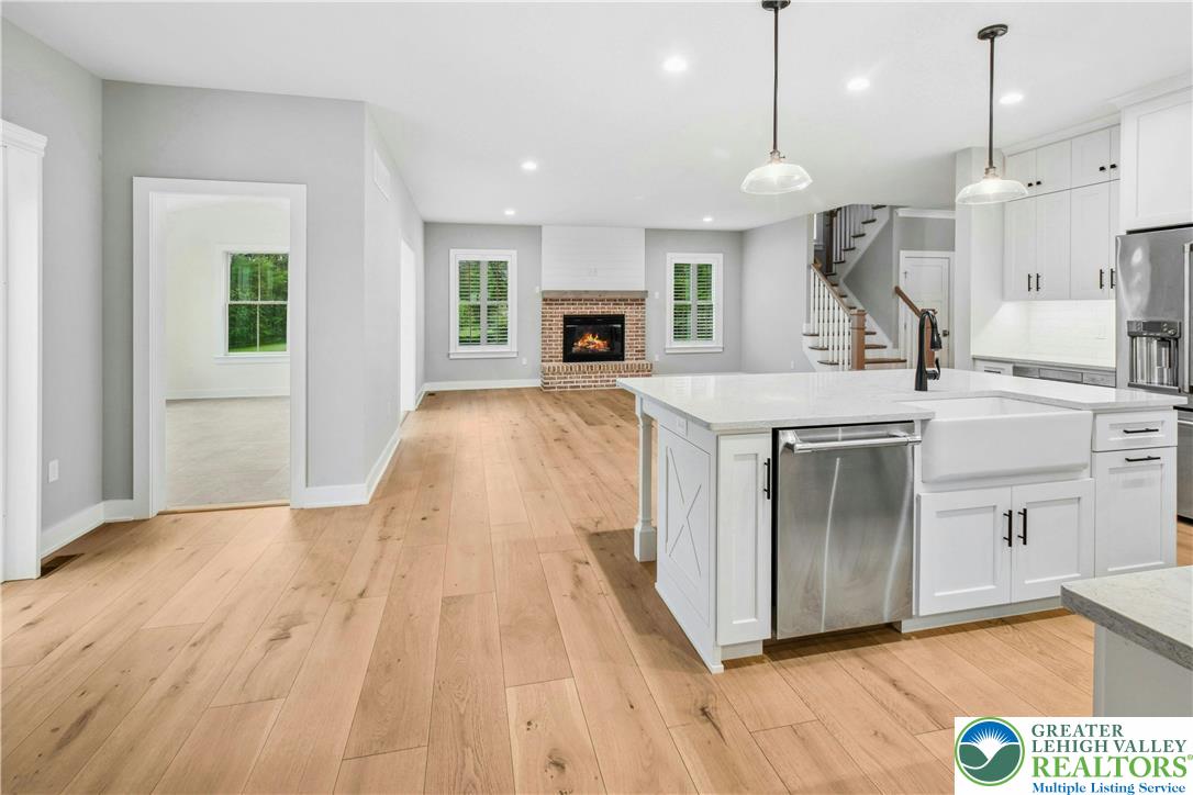 385 Nolf Road Nazareth, PA 18064 - Photo 13 of 46