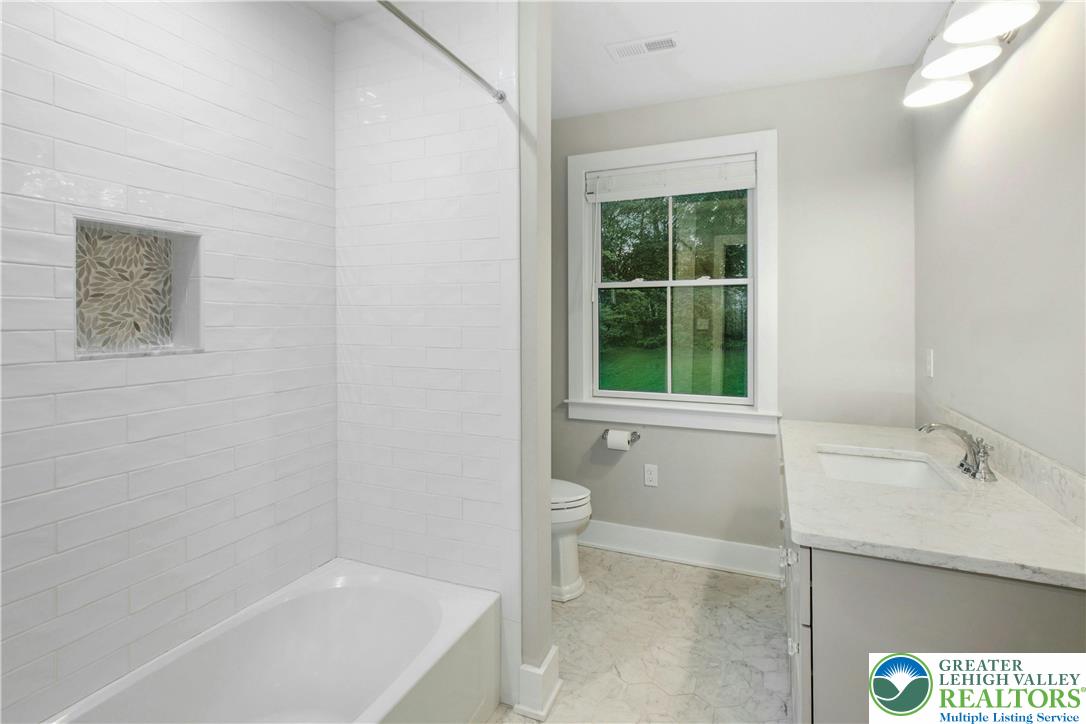385 Nolf Road Nazareth, PA 18064 - Photo 31 of 46