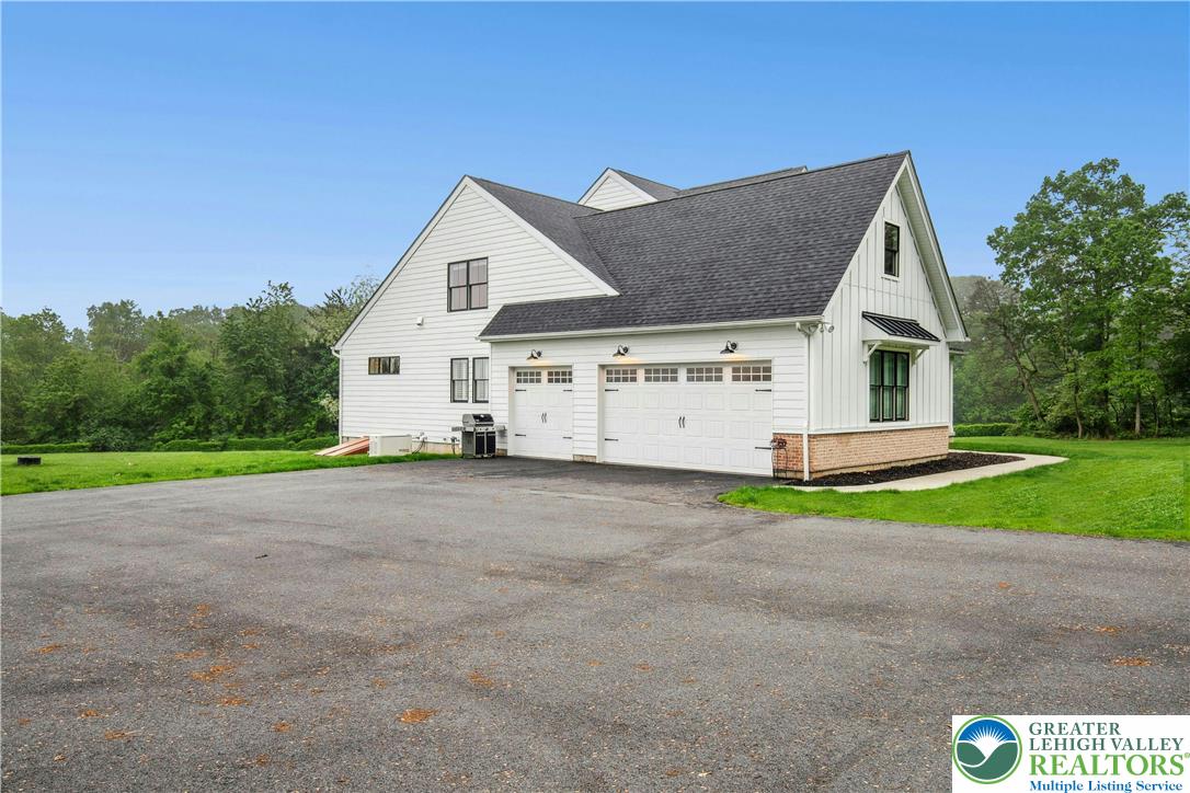 385 Nolf Road Nazareth, PA 18064 - Photo 45 of 46