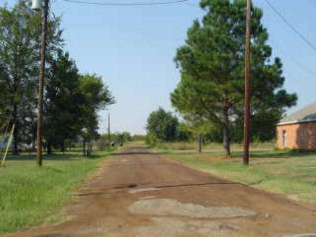 1511 East Tyler Street Athens, TX 75751 - Photo 7 of 9