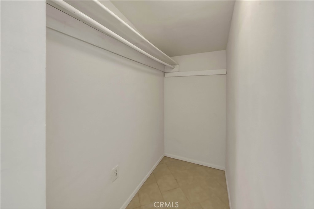 7990 San Gabriel Road Atascadero, CA 93422 - Photo 28 of 39 Closet