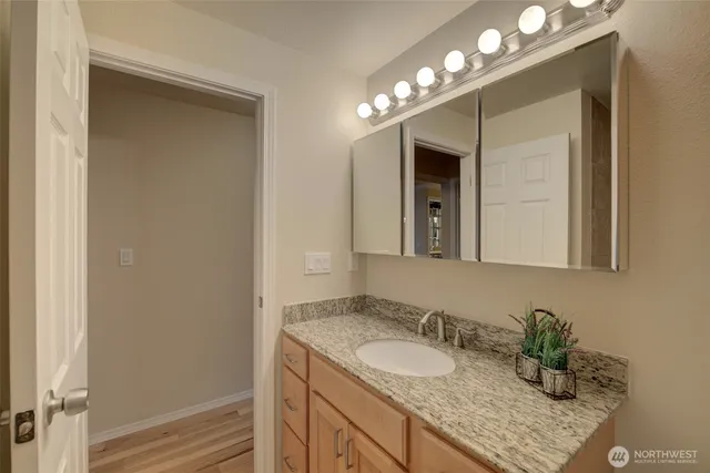 $2,000 | 14779 Northeast 32nd Street, Unit A302, Bellevue, WA 98007