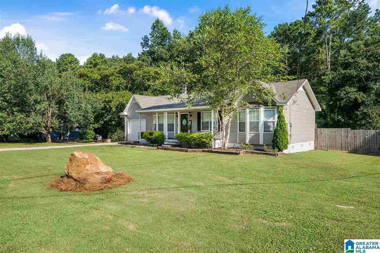 140 Lisa Lane Springville, AL 35146 - Photo 3 of 22