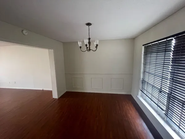 $1,325 | 495 Dickinson Street, Memphis, TN 38112