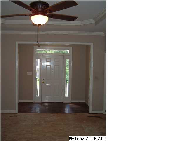 117 King Charles Way Alabaster, AL 35007 - Photo 6 of 32