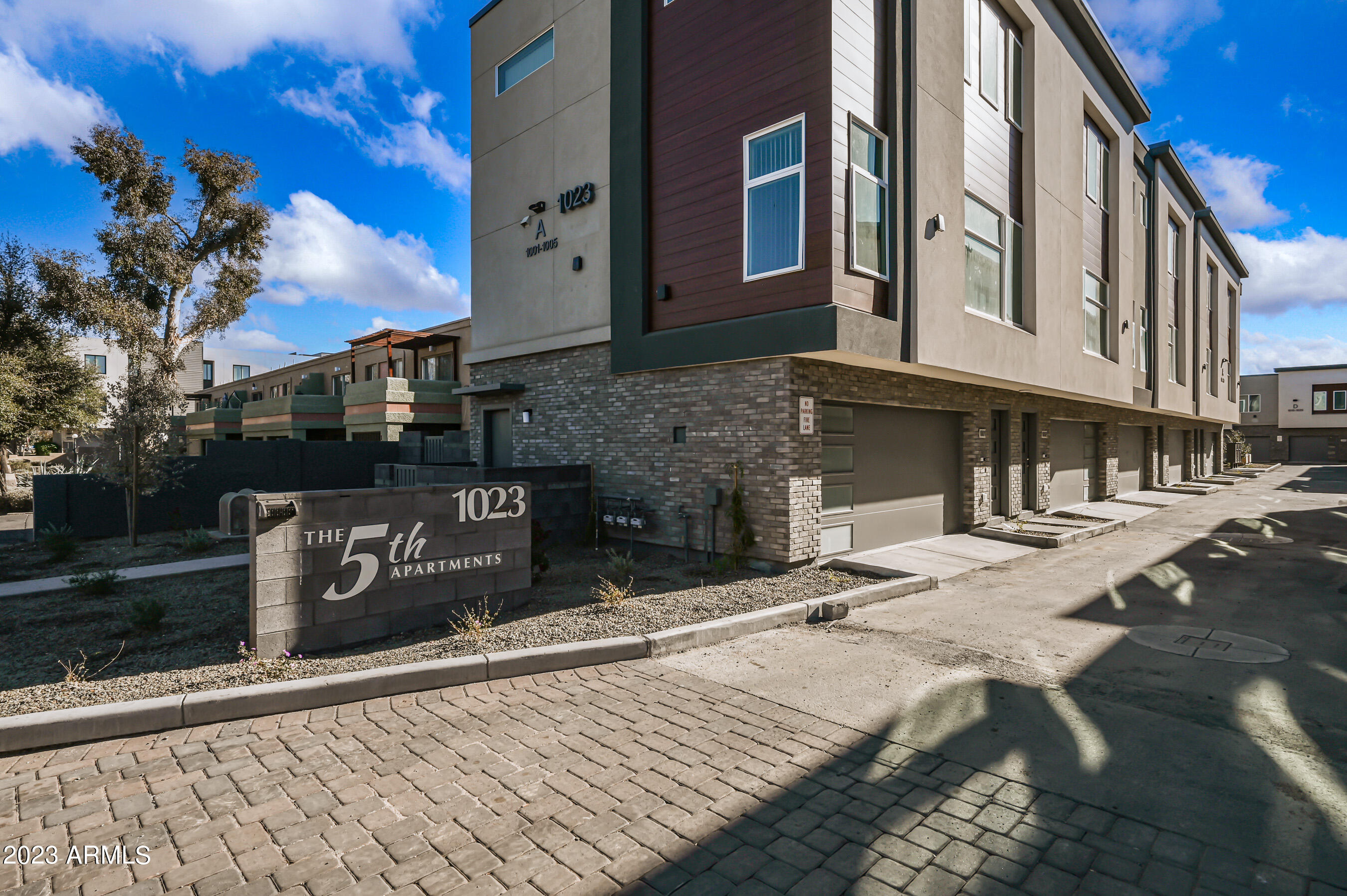 1023 West 5th Street, Unit 1006 Tempe, AZ 85281 - Photo 23 of 35 a building with street view