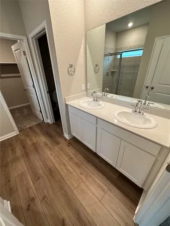 a bathroom with a bathtub