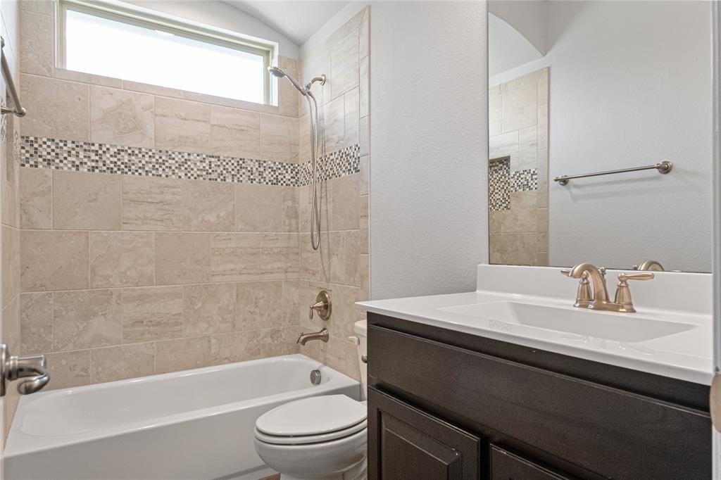 821 Falcon Road Argyle, TX 76226 - Photo 17 of 23 Gallery Image 17