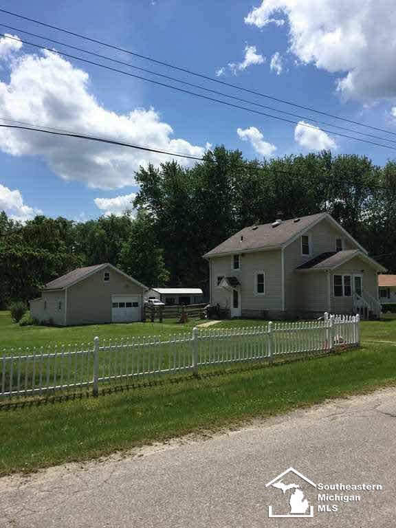 409 Pickard Road Temperance, MI 48182 - Photo 2 of 20