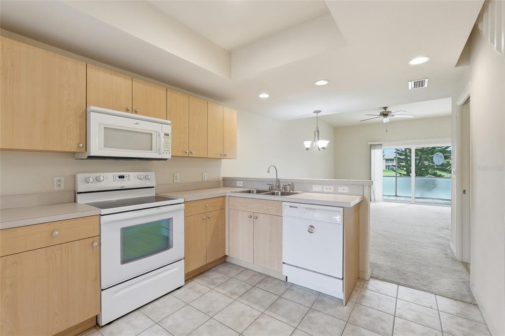 1246 Rio De Janeiro Avenue, Unit 505 Punta Gorda, FL 33983 - Photo 6 of 29