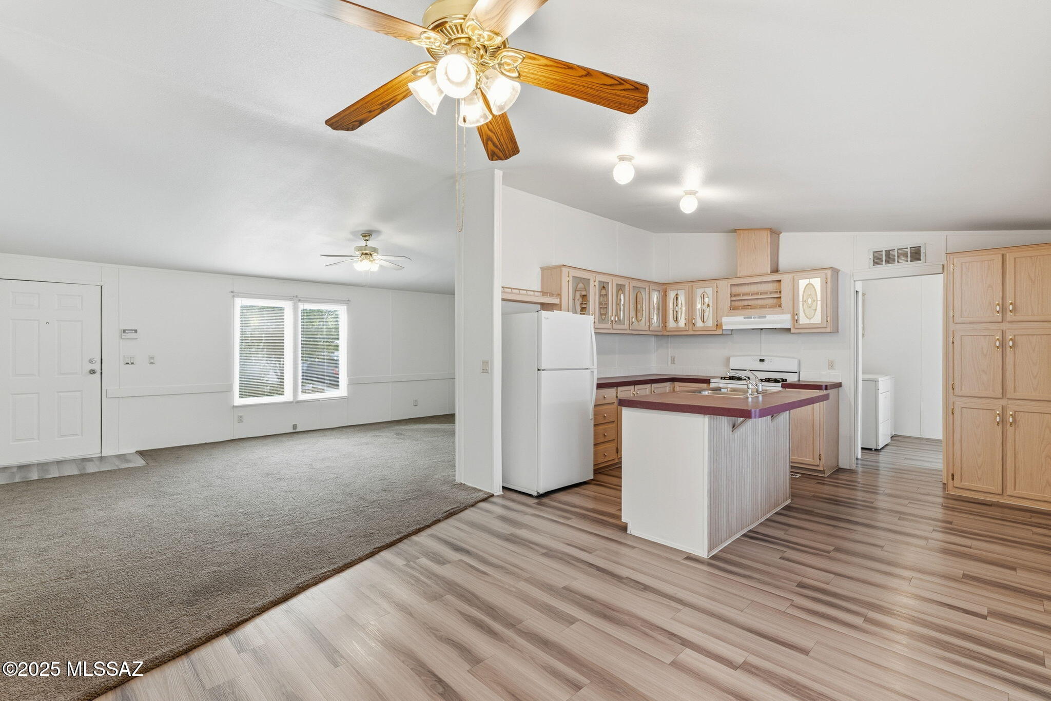 6358 East Raven Run Loop Tucson, AZ 85756 - Photo 10 of 48