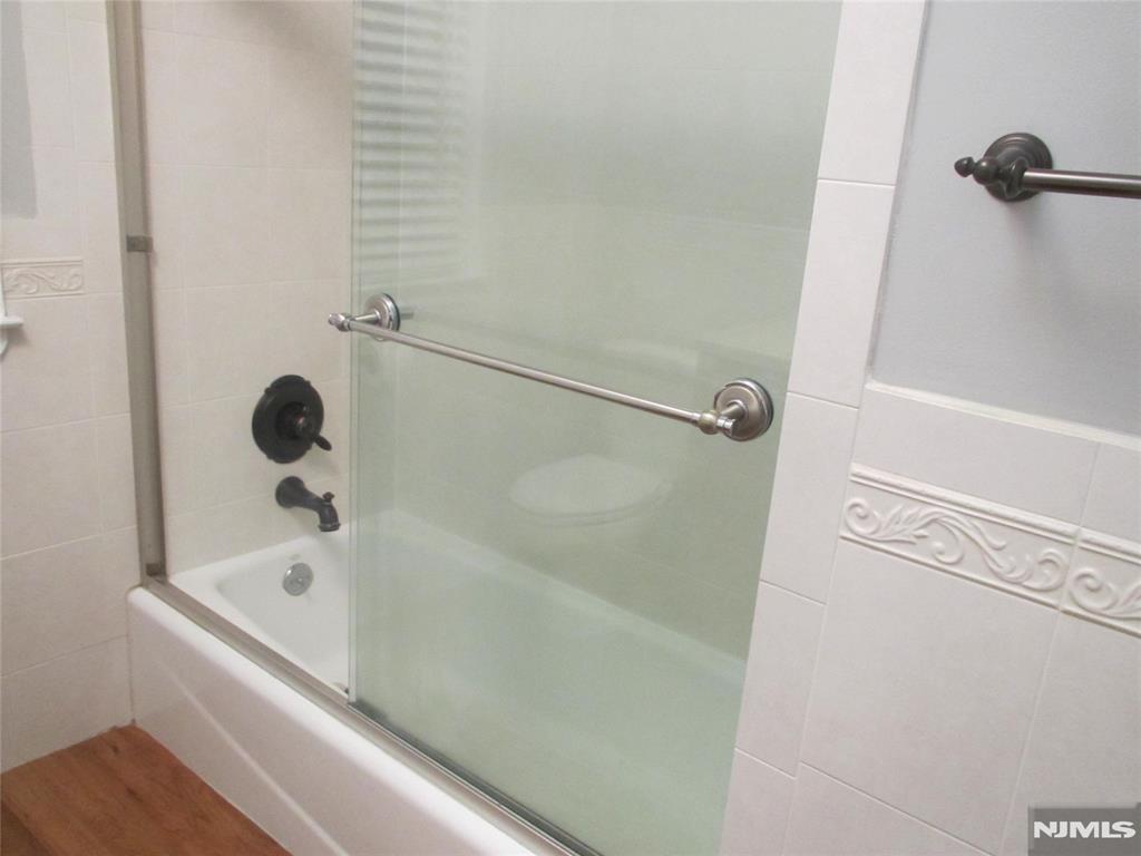 80 Carlton Avenue, Unit 2 East Rutherford, NJ 07073 - Photo 6 of 15