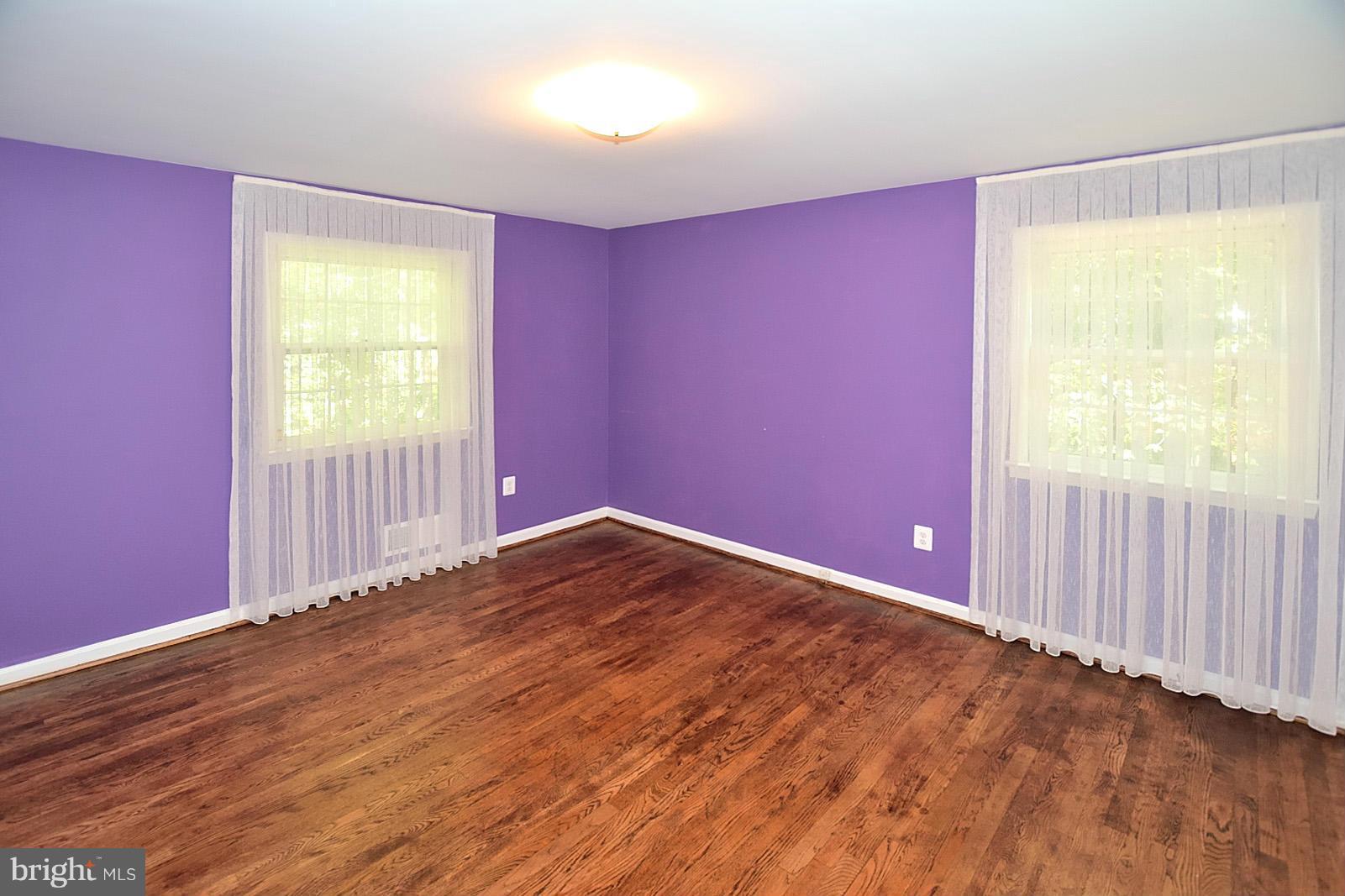 12205 Hounds Lane Reston, VA 20191 - Photo 16 of 23 Bedroom