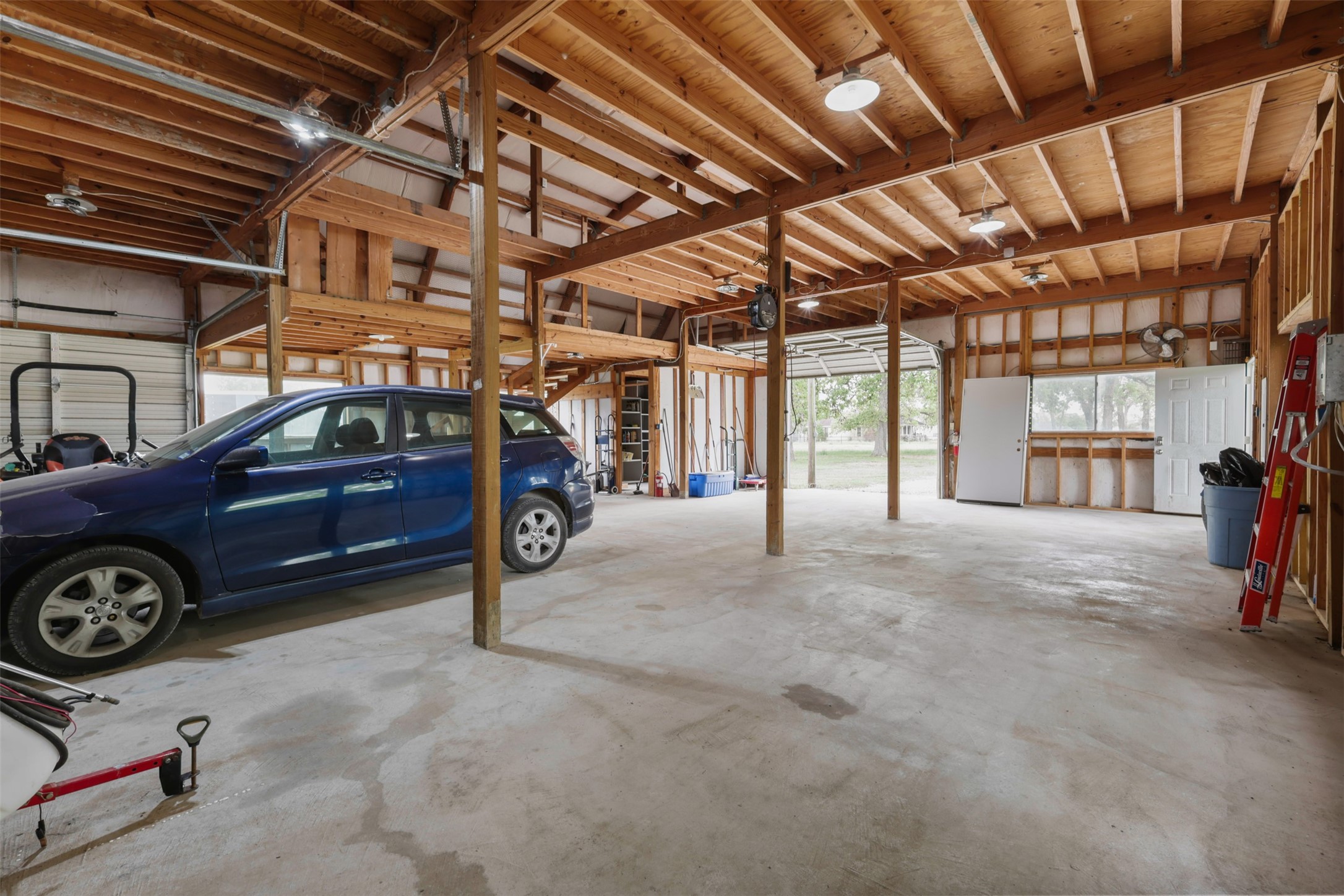 43919 Austin Branch Road Hempstead, TX 77445 - Photo 42 of 48 The perfect addition for car enthusiasts, woodworkers, or anyone who needs room to work and store.