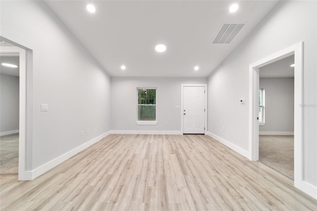 15599 Southwest 8th Place Ocala, FL 34481 - Photo 11 of 39