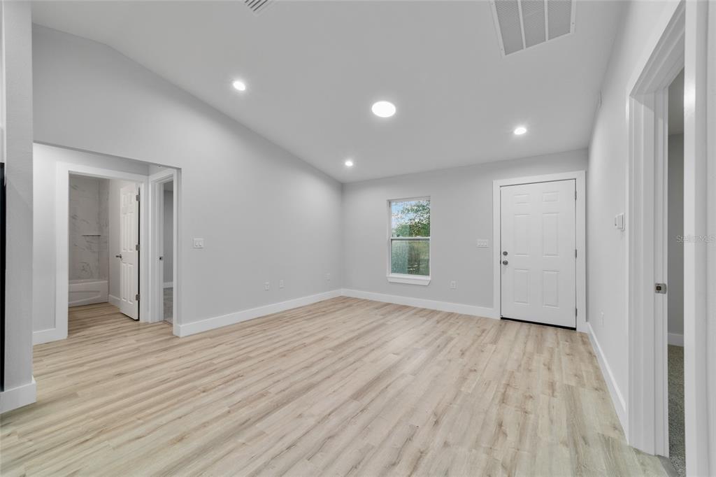 15599 Southwest 8th Place Ocala, FL 34481 - Photo 12 of 39