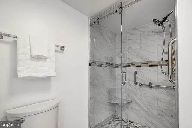 $632,500 | 2121 Jamieson Avenue, Unit 1207, Alexandria, VA 22314