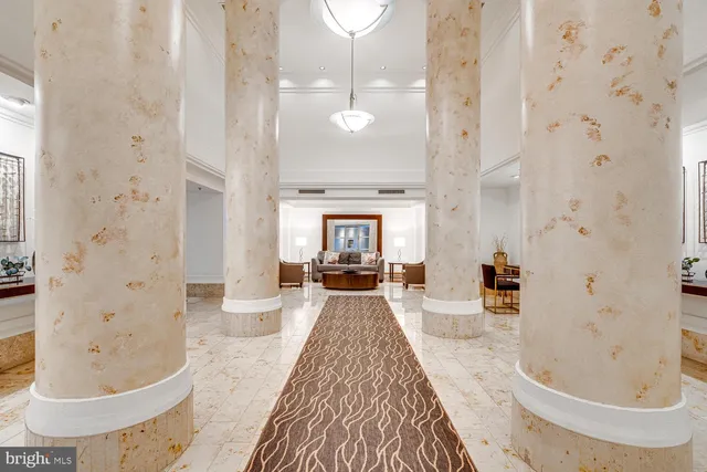 $632,500 | 2121 Jamieson Avenue, Unit 1207, Alexandria, VA 22314