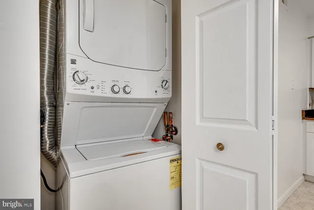 $632,500 | 2121 Jamieson Avenue, Unit 1207, Alexandria, VA 22314