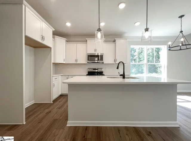 $299,900 | 58 Fair Village Lane, Simpsonville, SC 29680