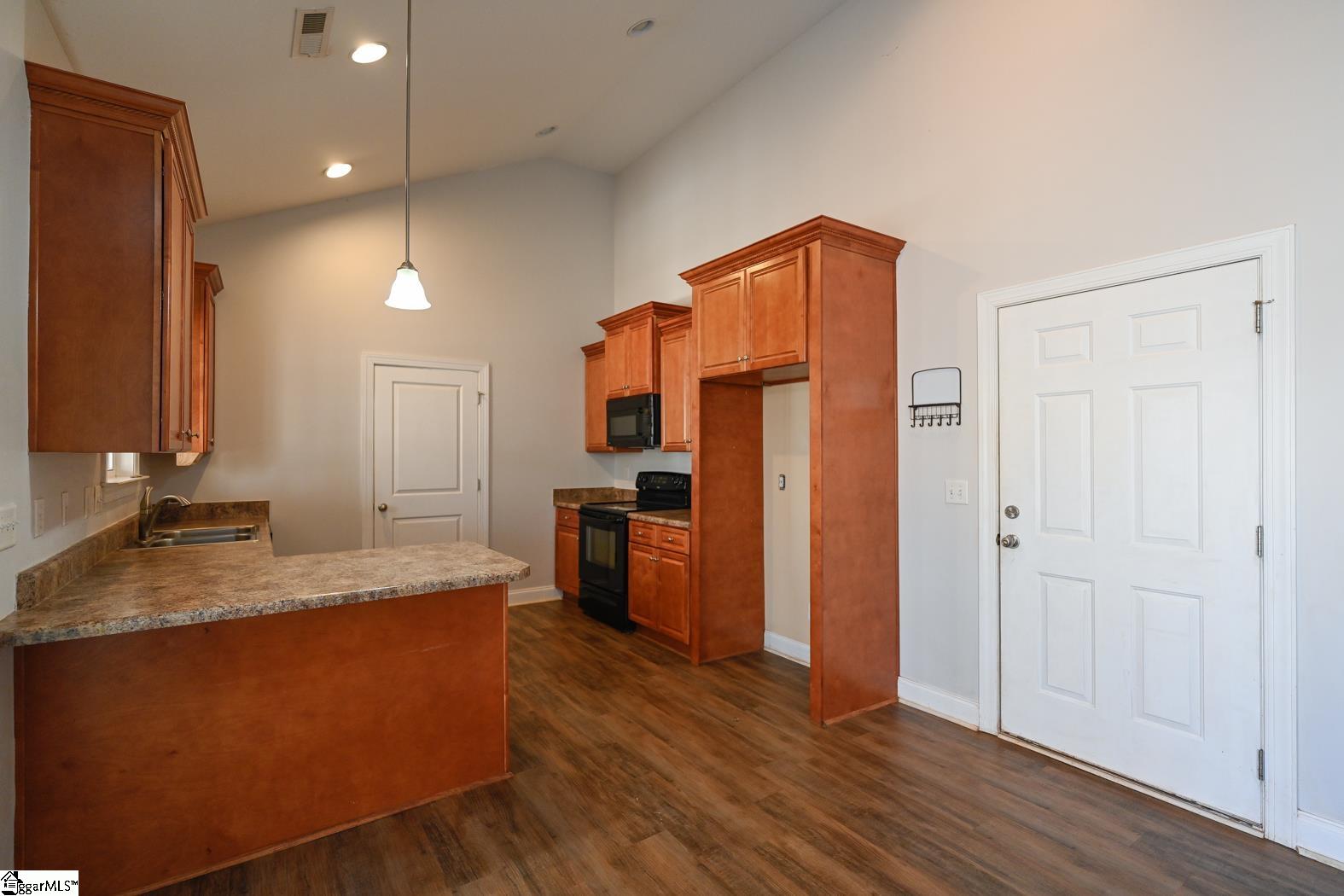 147 Midwood Road Travelers Rest, SC 29690 - Photo 8 of 30 Gallery Image 8