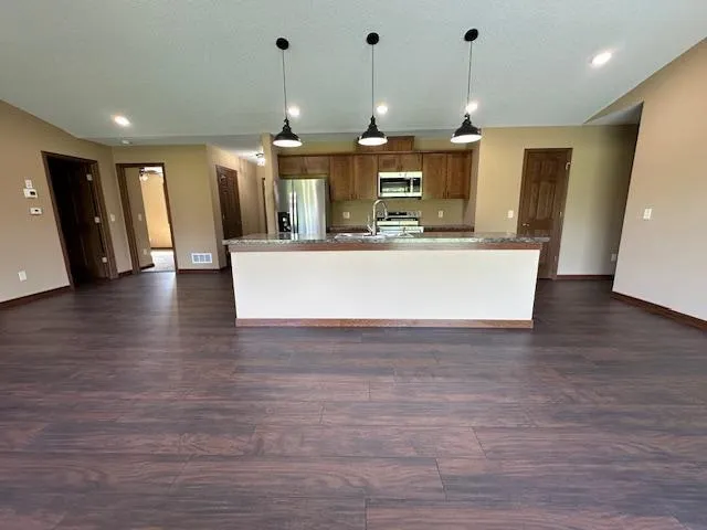 $3,000 | 1560 Gray Fox Drive Northeast, Owatonna, MN 55060