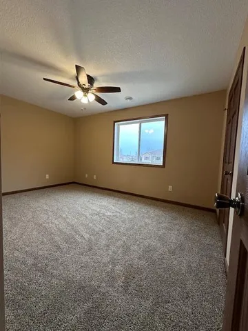 $3,000 | 1560 Gray Fox Drive Northeast, Owatonna, MN 55060