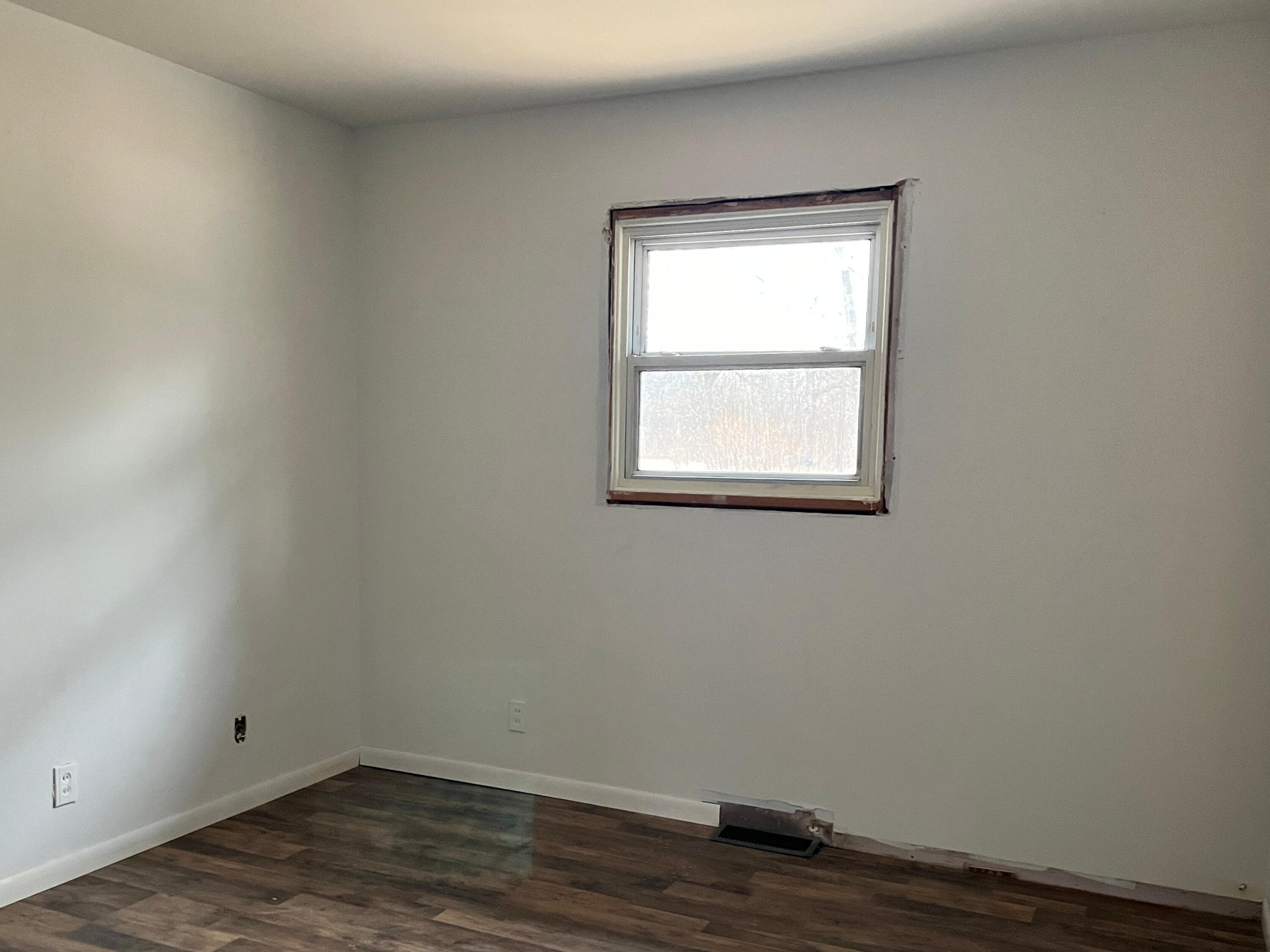 539 North Maple Island Road Muskegon, MI 49442 - Photo 6 of 7 Bedroom2