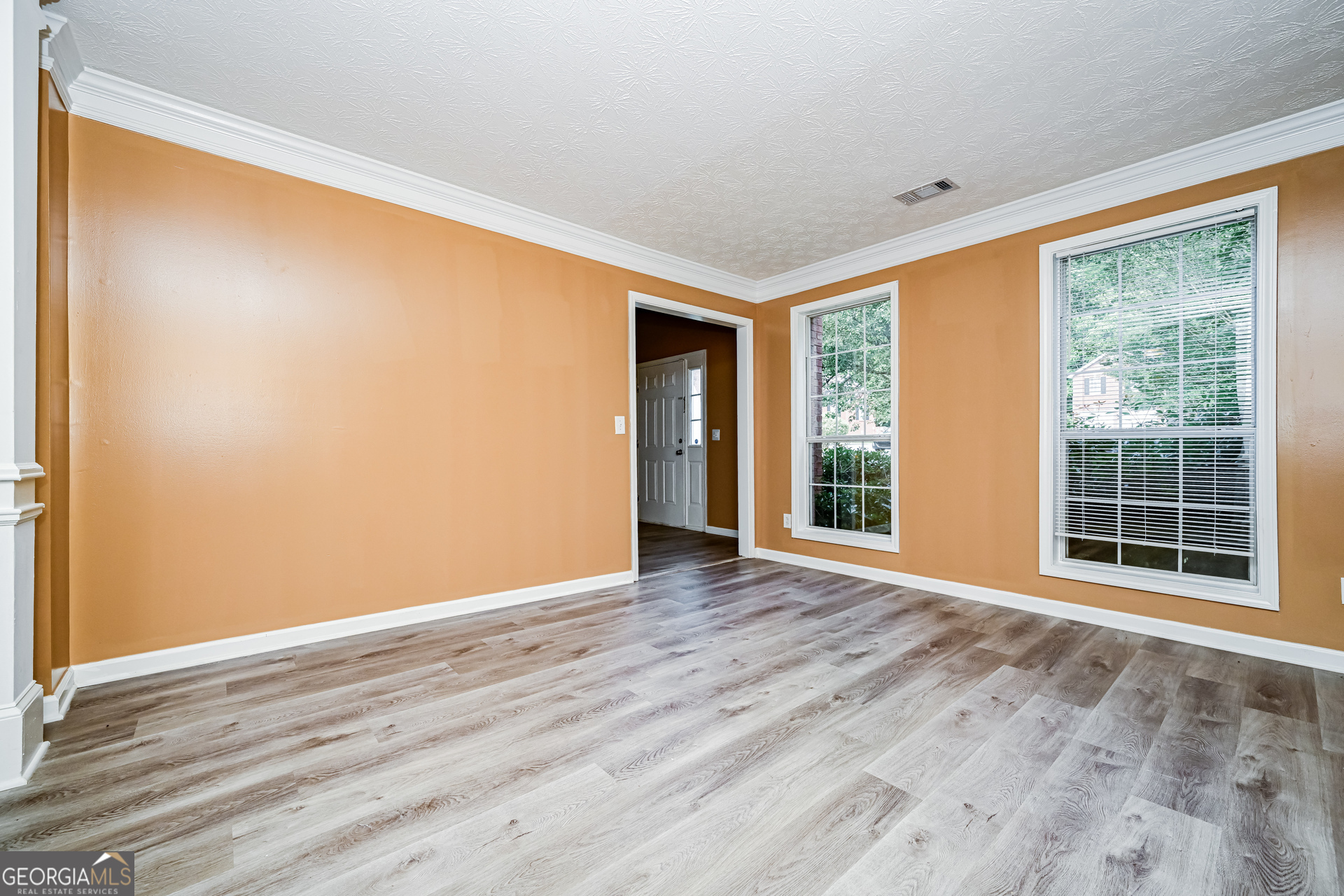 3807 Button Gate Court Lithonia, GA 30038 - Photo 4 of 23