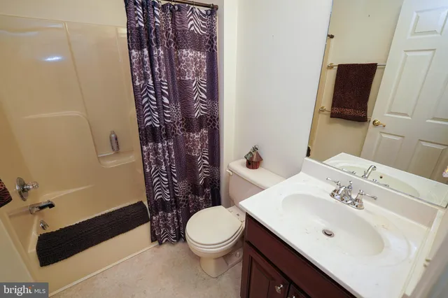 $268,900 | 920 West Schumaker Manor Drive, Salisbury, MD 21804