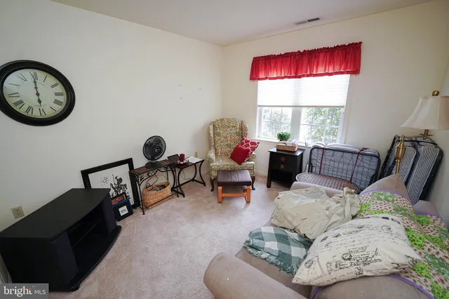 $268,900 | 920 West Schumaker Manor Drive, Salisbury, MD 21804