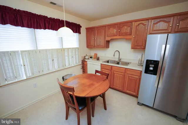 $268,900 | 920 West Schumaker Manor Drive, Salisbury, MD 21804
