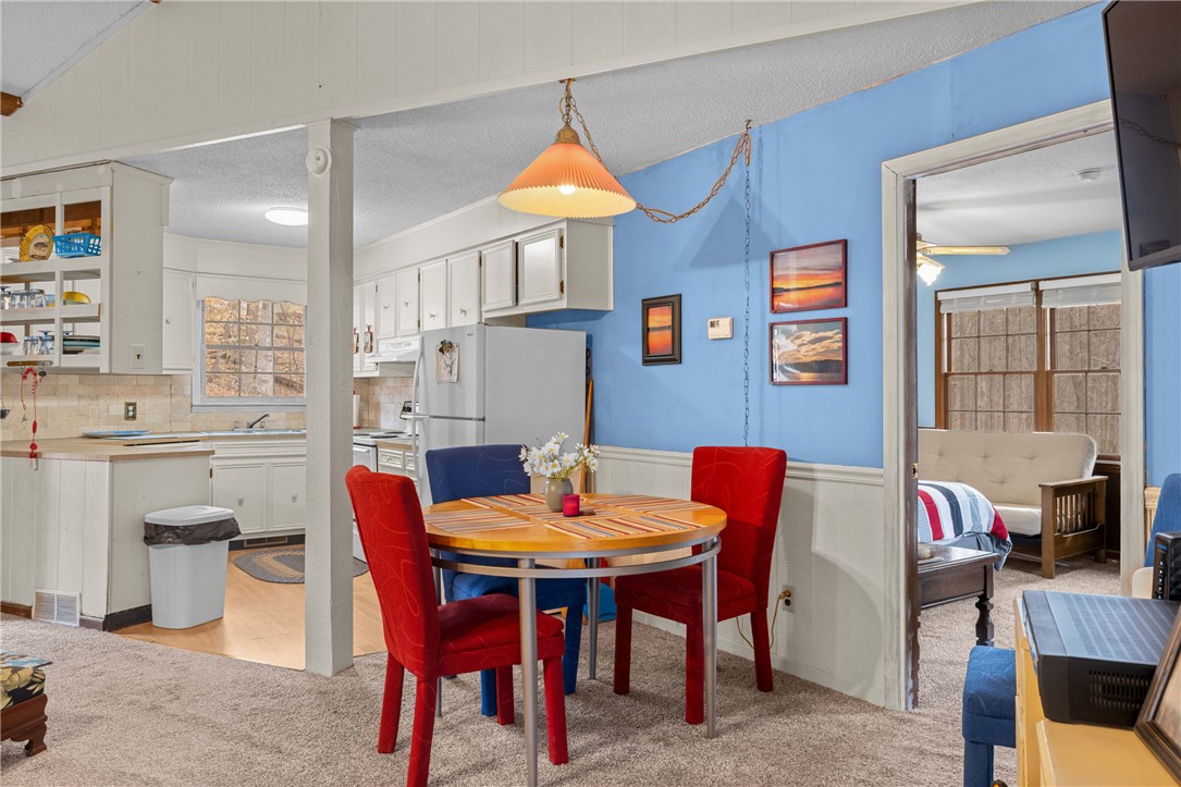 109 Indian Court Road Westminster, SC 29693 - Photo 12 of 42