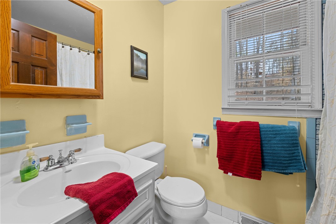 109 Indian Court Road Westminster, SC 29693 - Photo 18 of 42